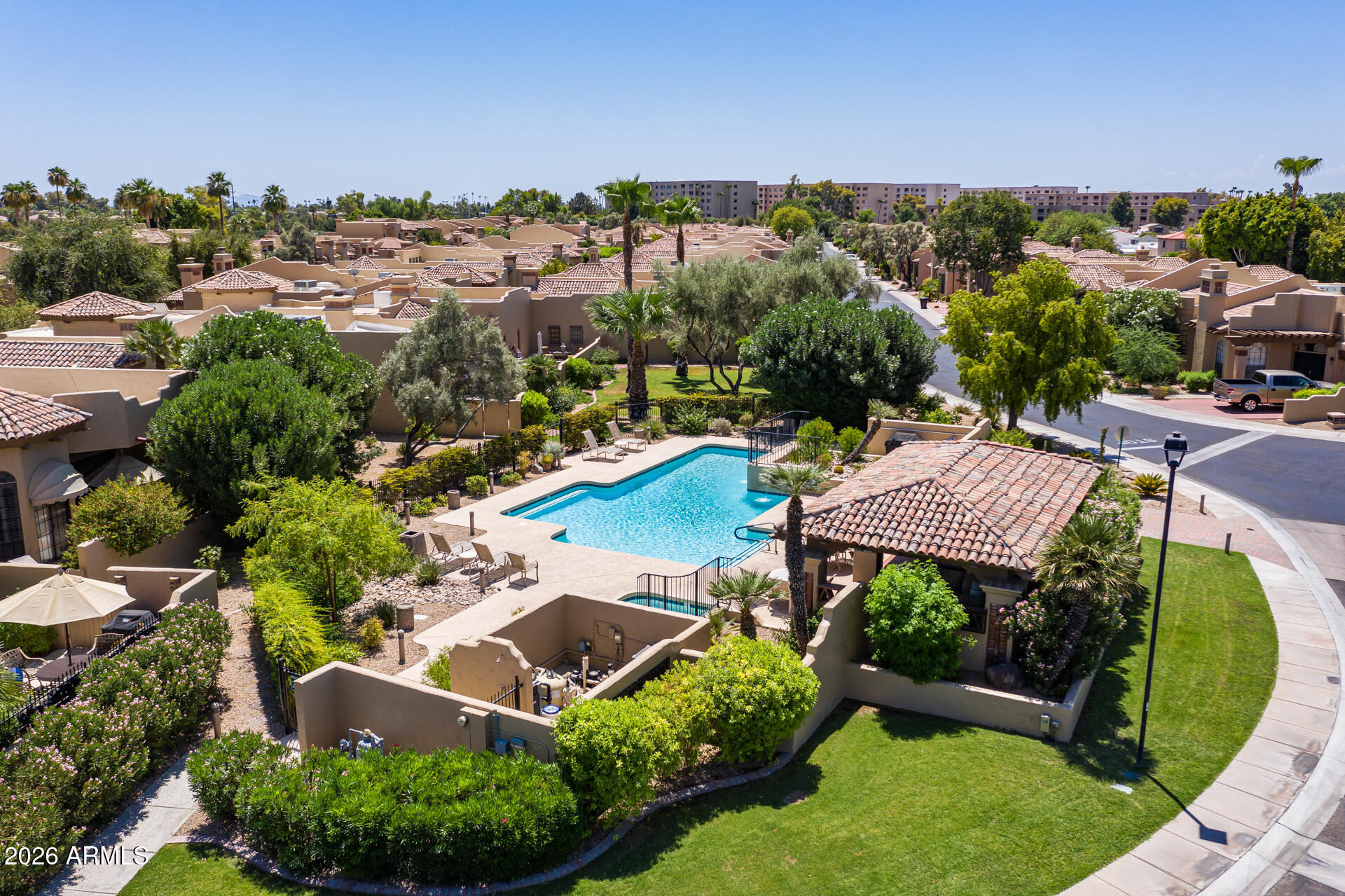 7955 E CHAPARRAL Road 135