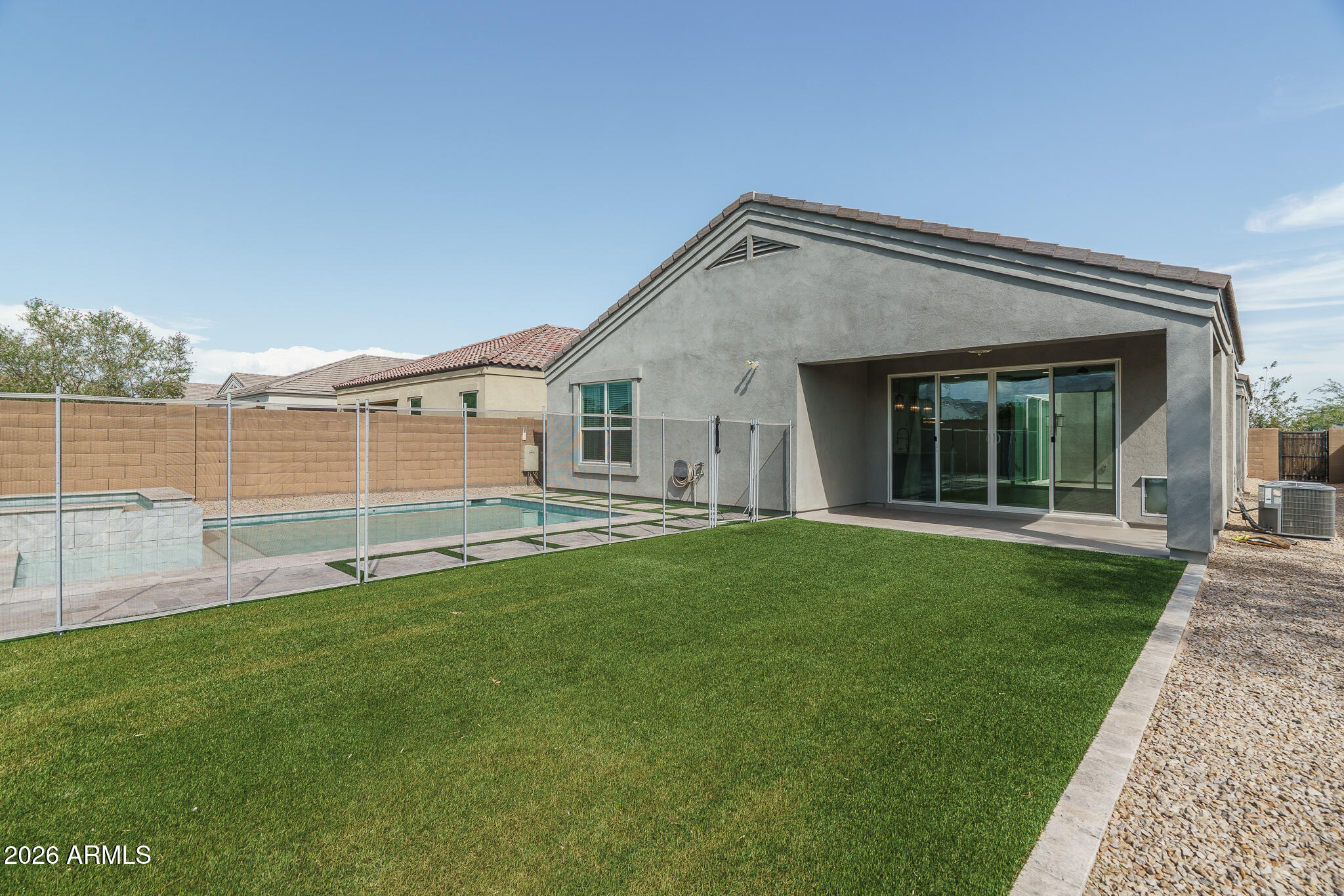 2004 E PARK VIEW Lane