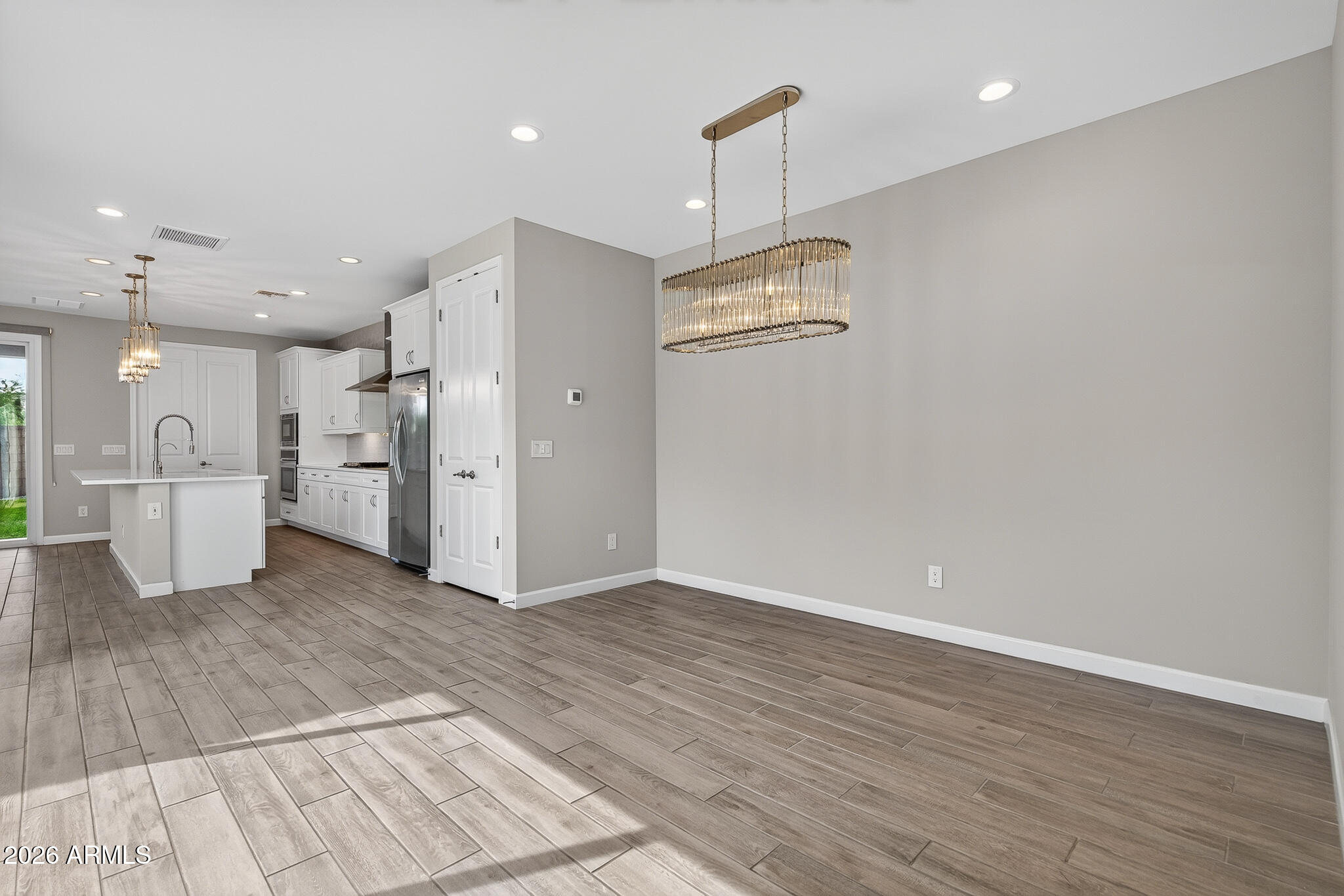 2004 E PARK VIEW Lane