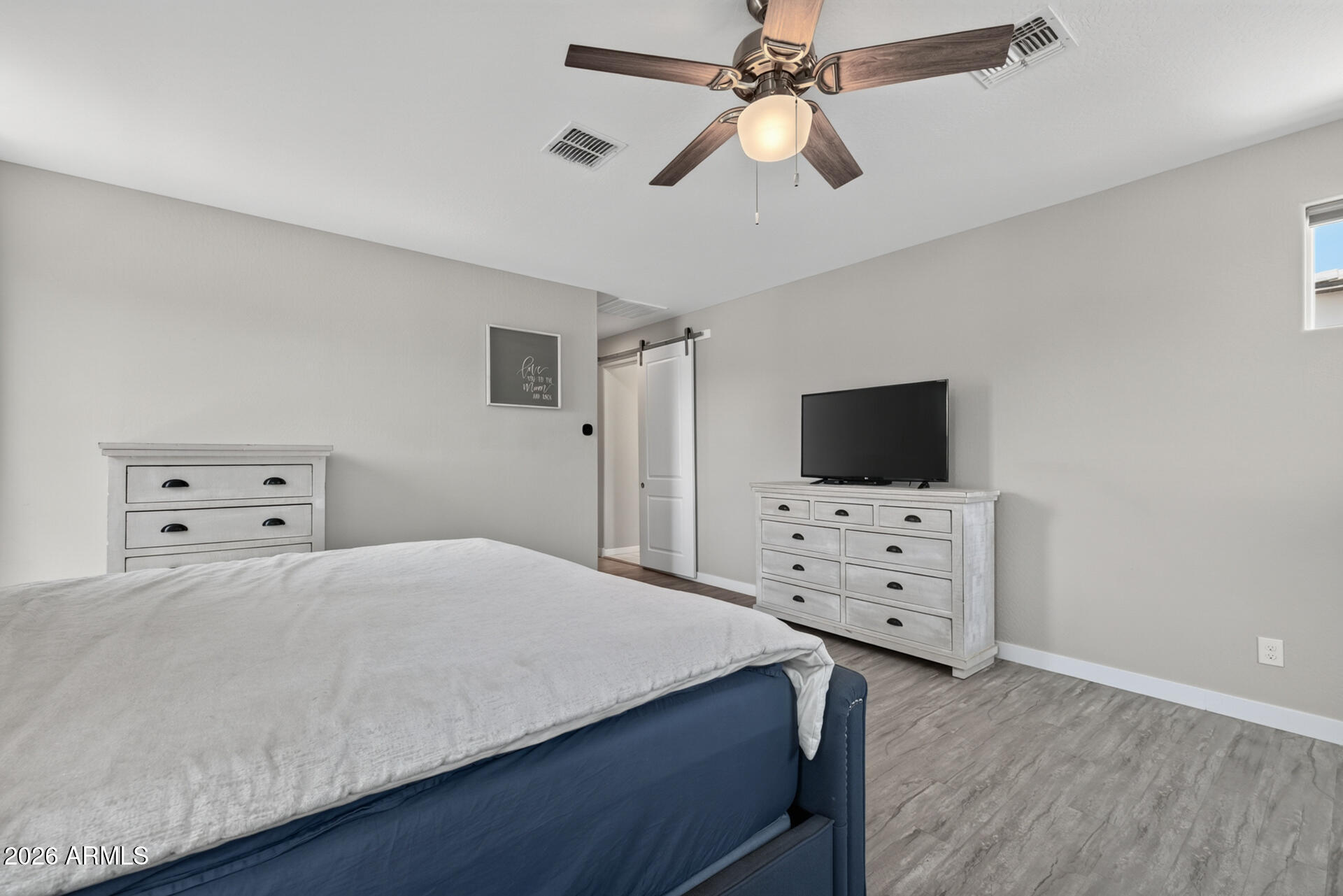 1304 N ZANE Drive