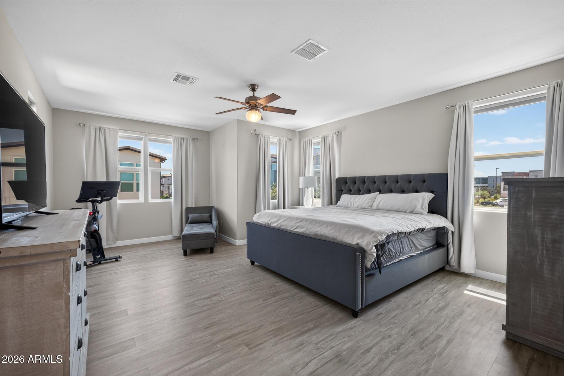 1304 N ZANE Drive