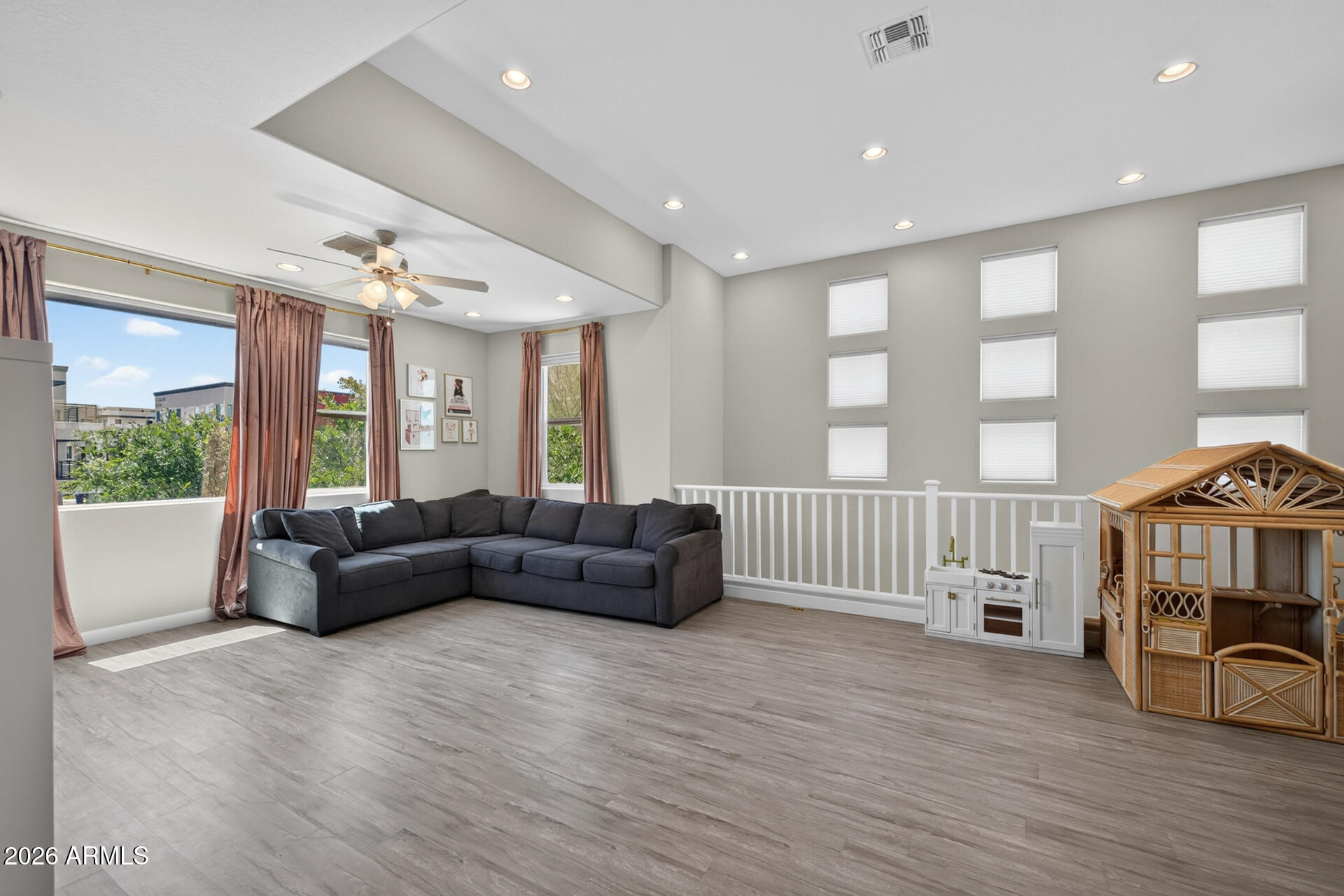 1304 N ZANE Drive