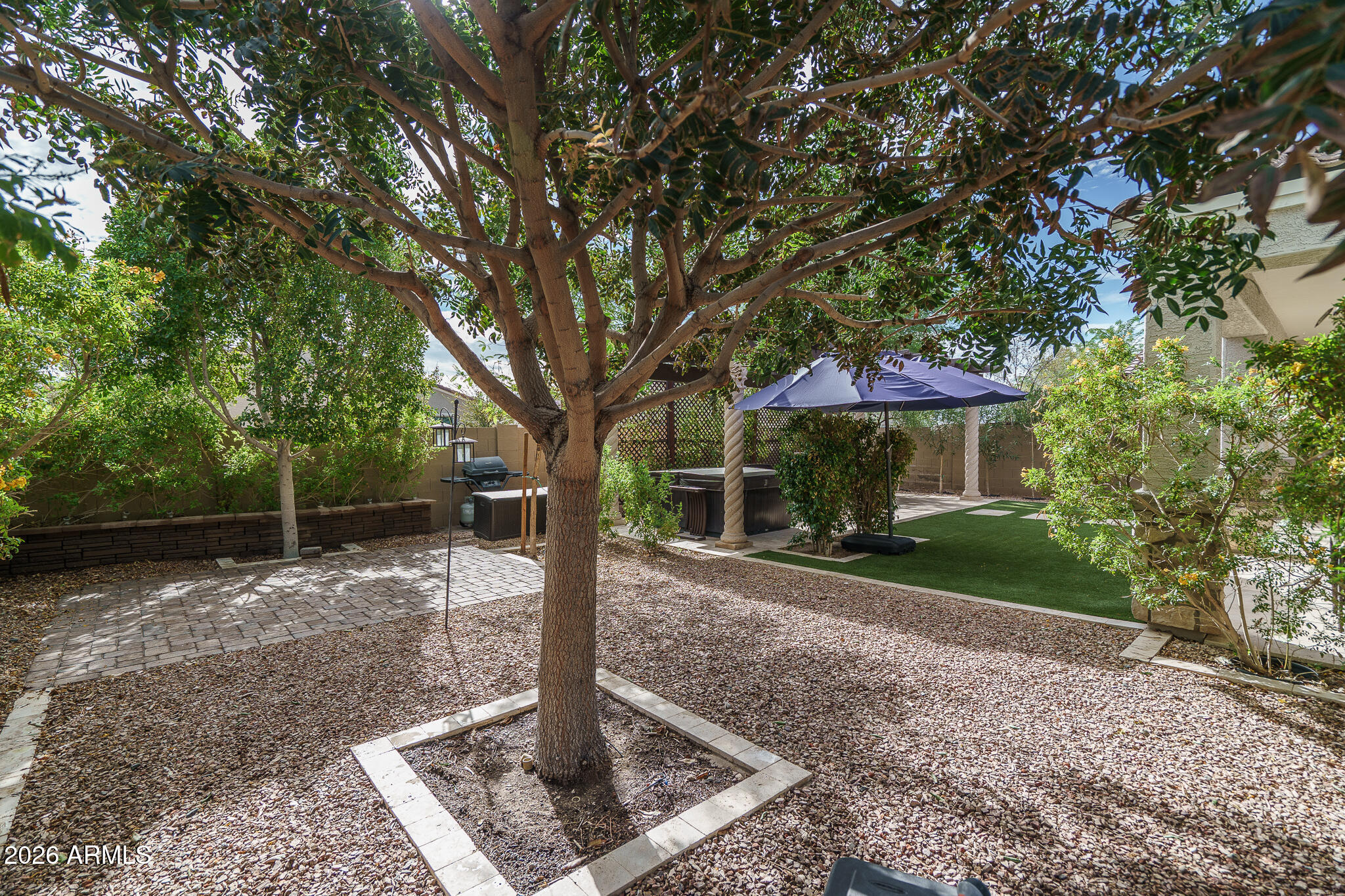 443 S 194TH Lane