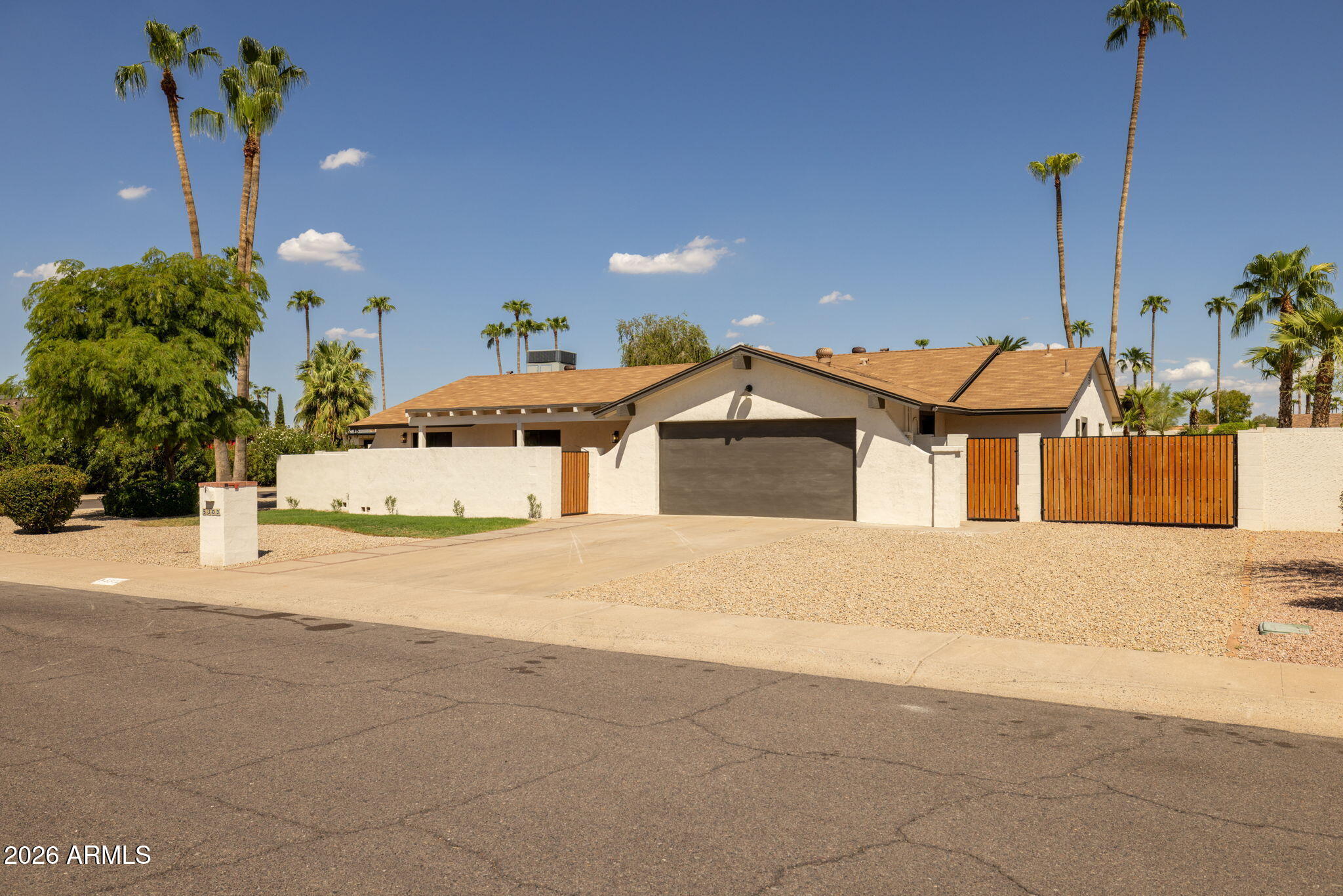 5302 E EVANS Drive