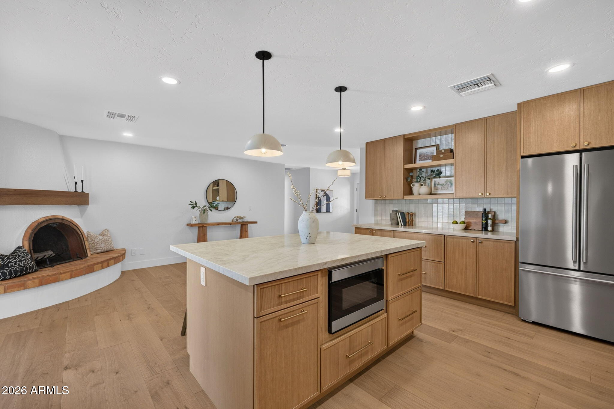 5302 E EVANS Drive