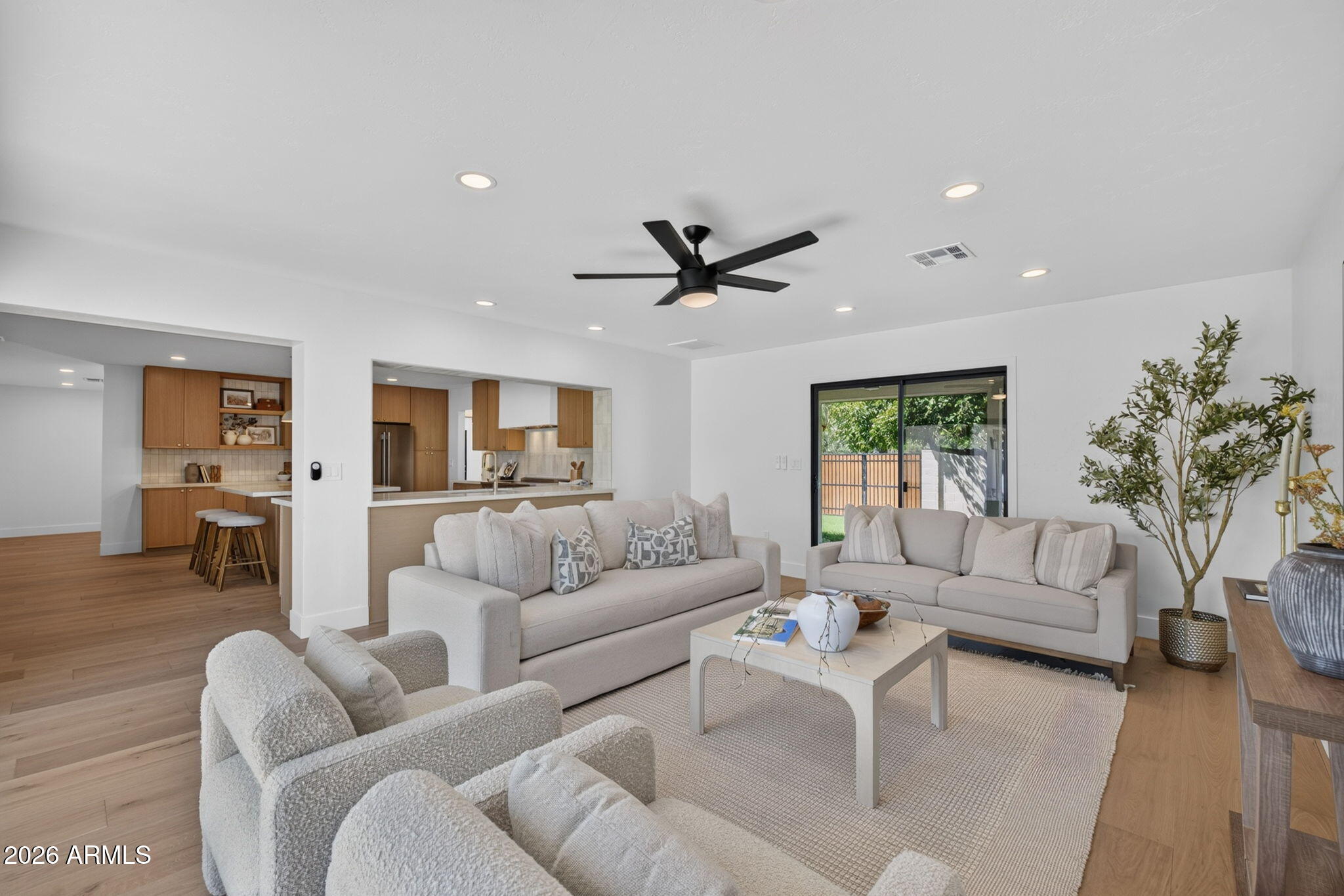 5302 E EVANS Drive