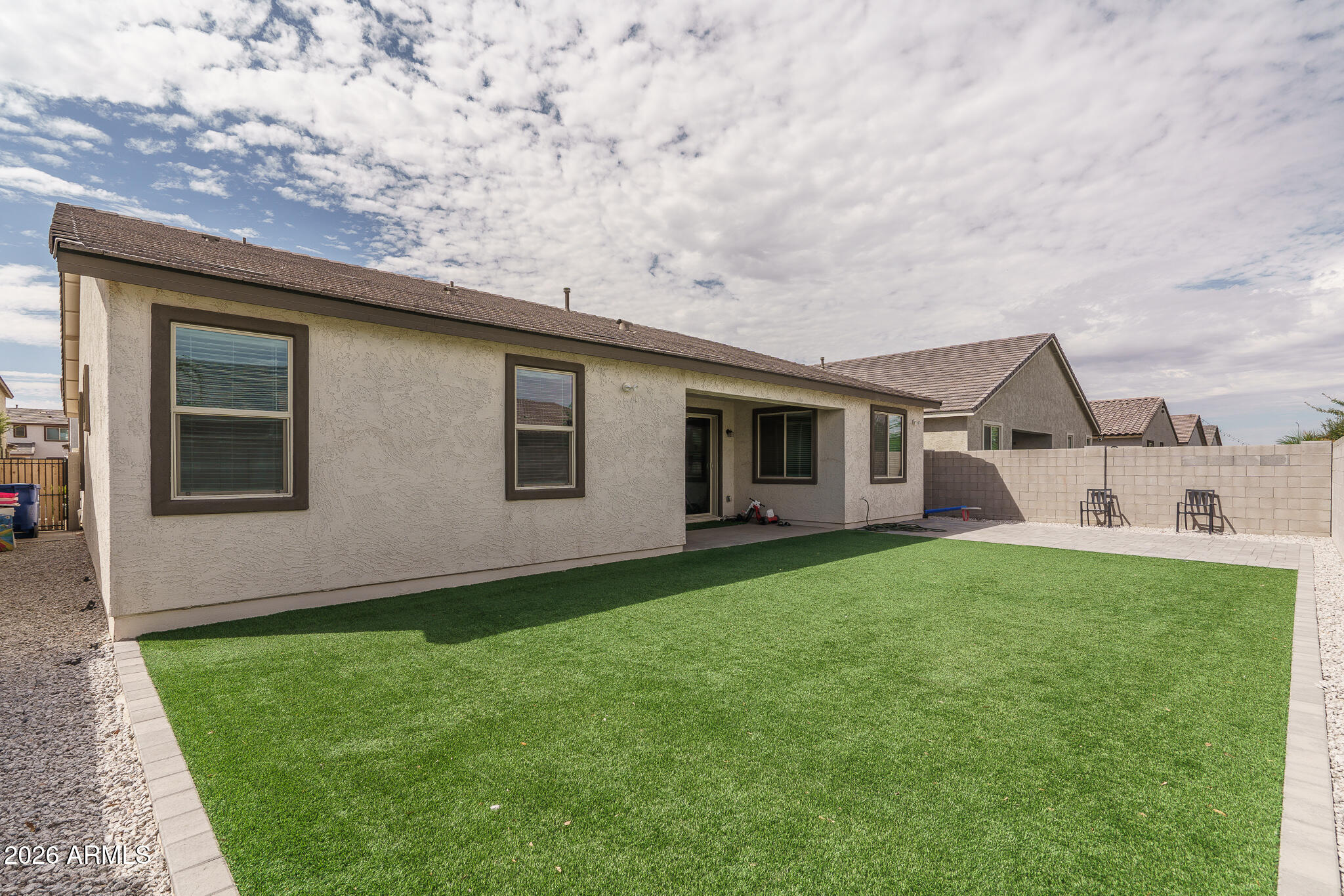 10962 W MCKINLEY Street