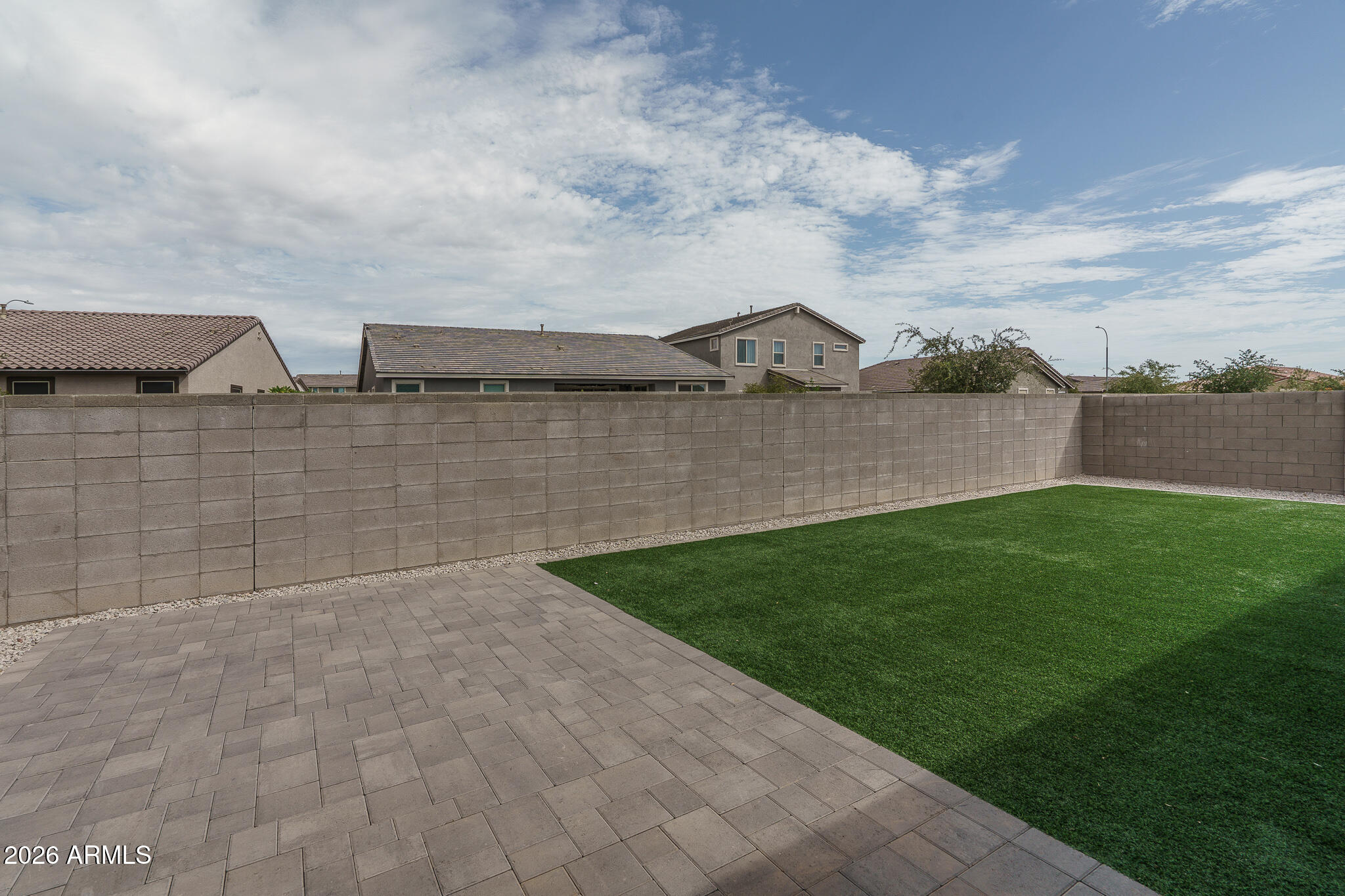 10962 W MCKINLEY Street