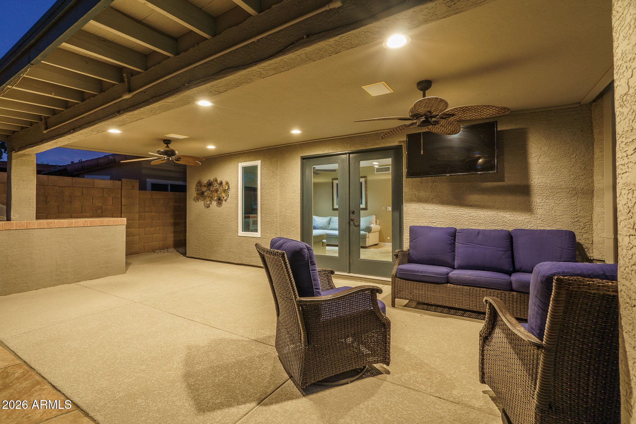 9164 W PARADISE Lane
