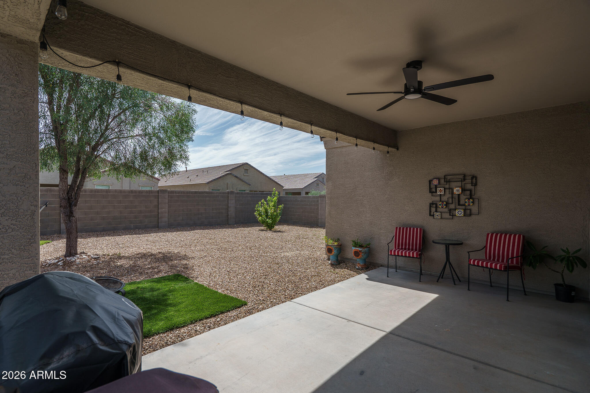 31005 W INDIANOLA Avenue