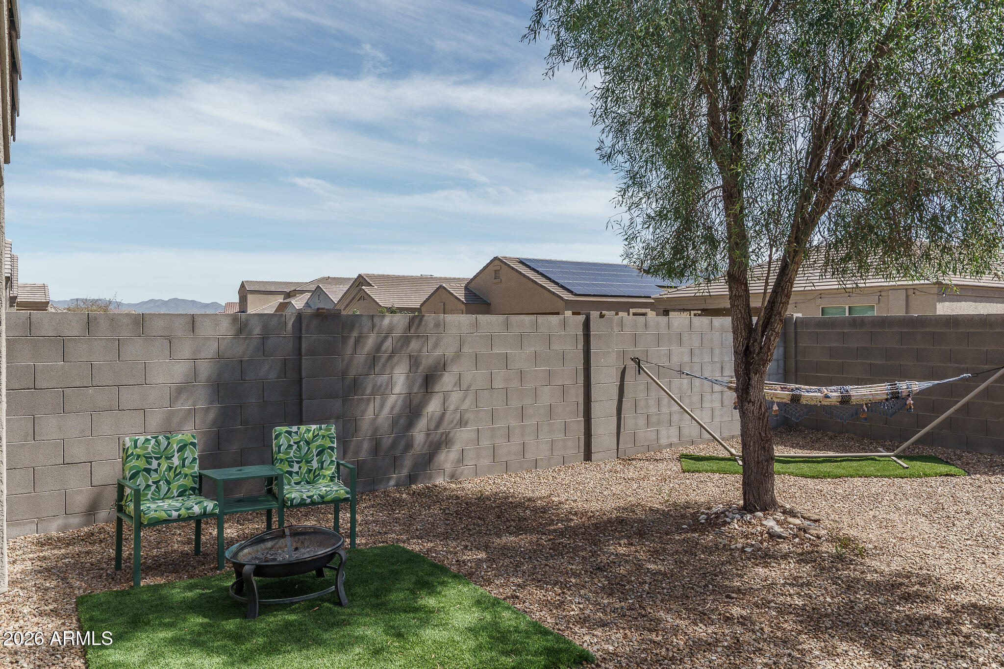 31005 W INDIANOLA Avenue