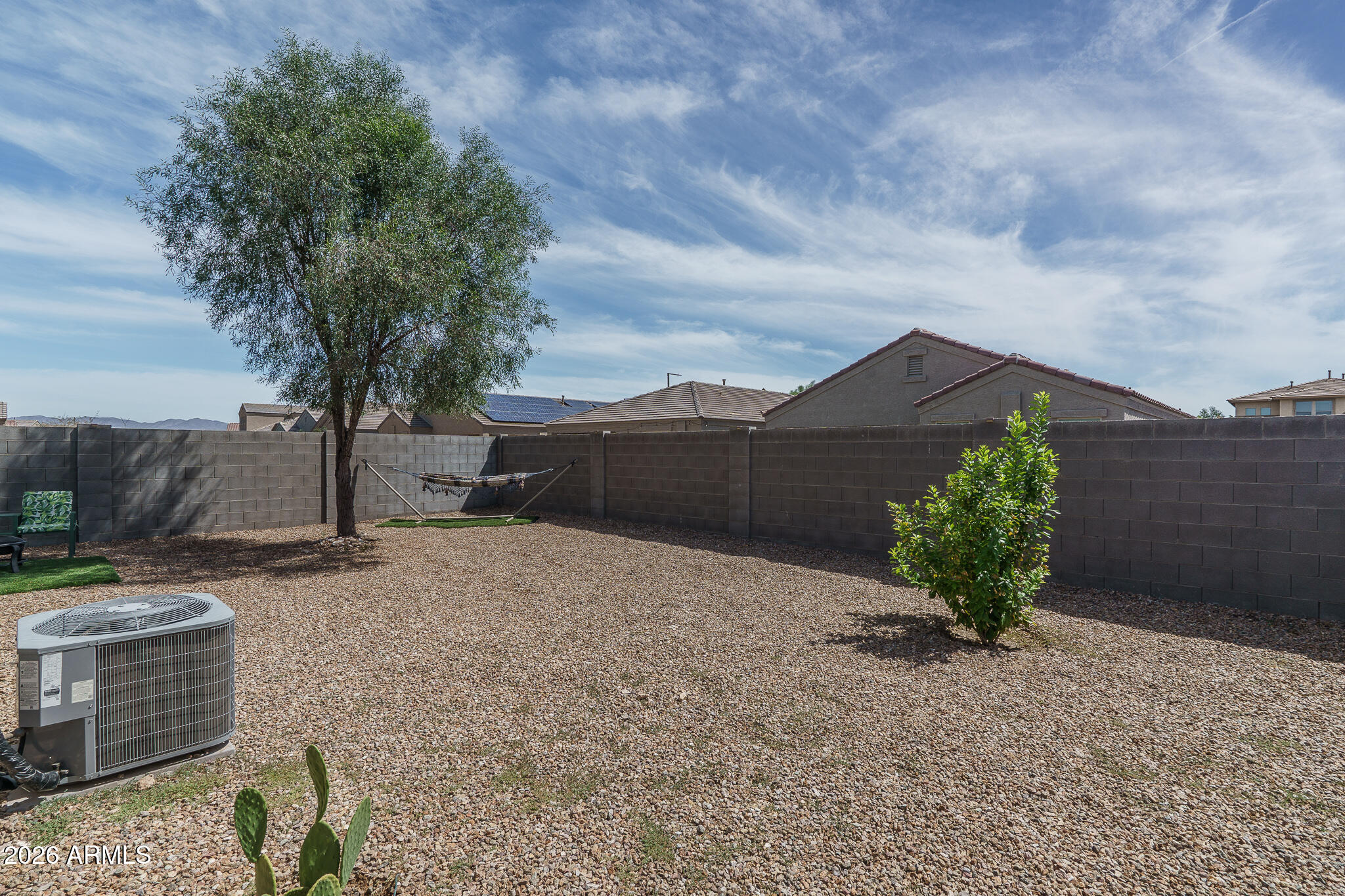31005 W INDIANOLA Avenue