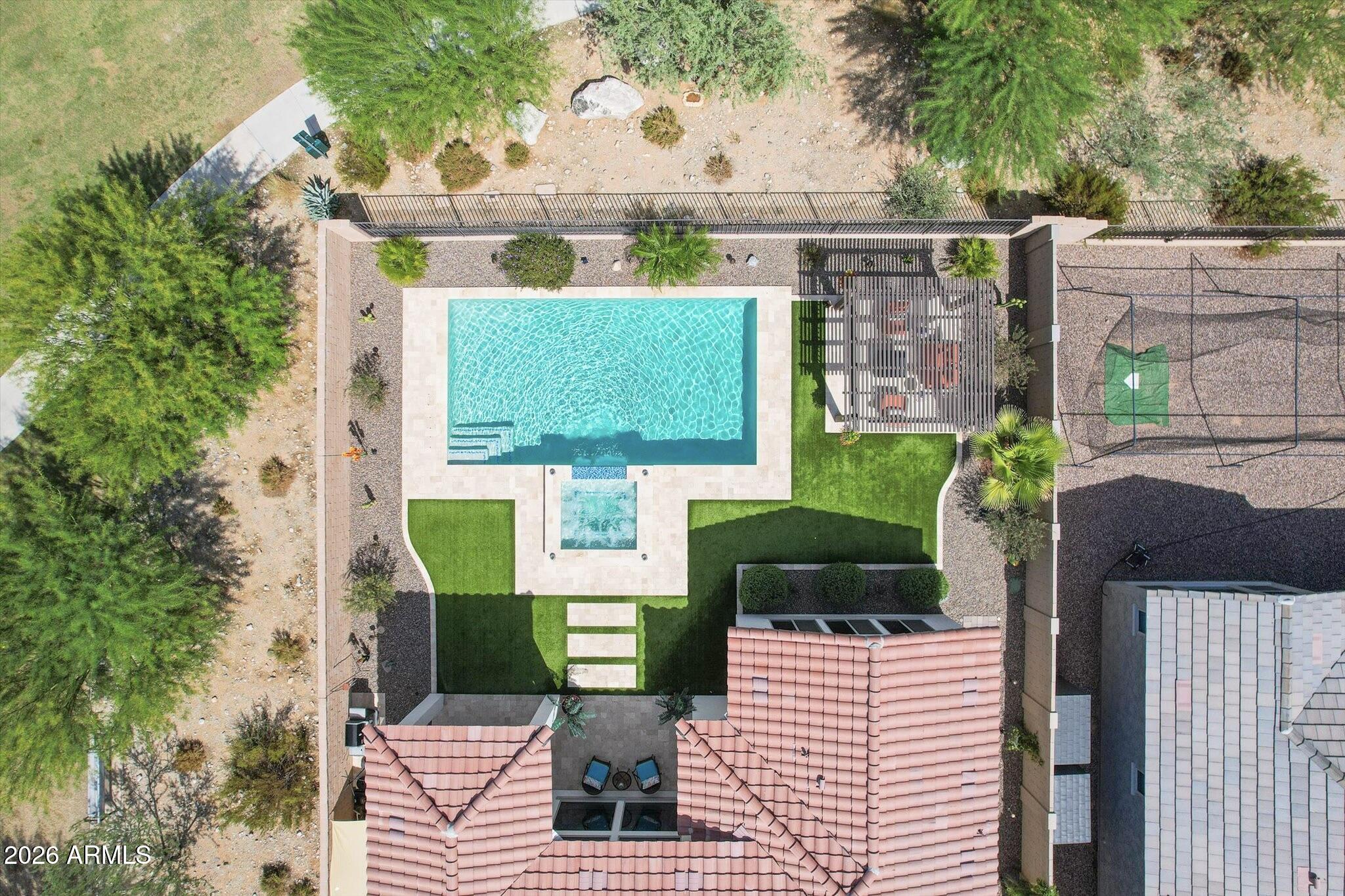 21456 W MINNEZONA Avenue
