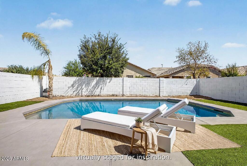 3912 E BLUE SPRUCE Lane
