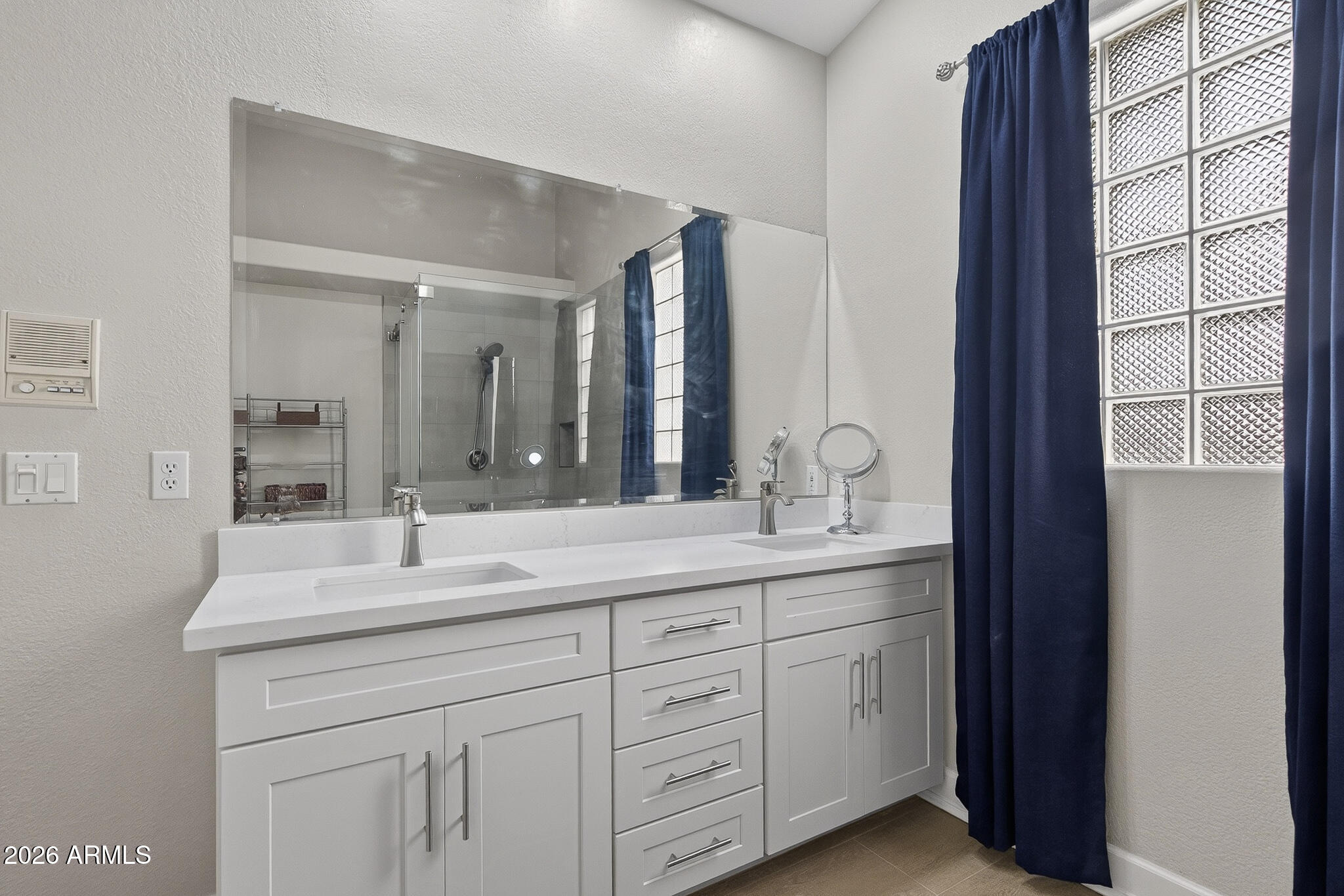 5859 W DEL LAGO Circle