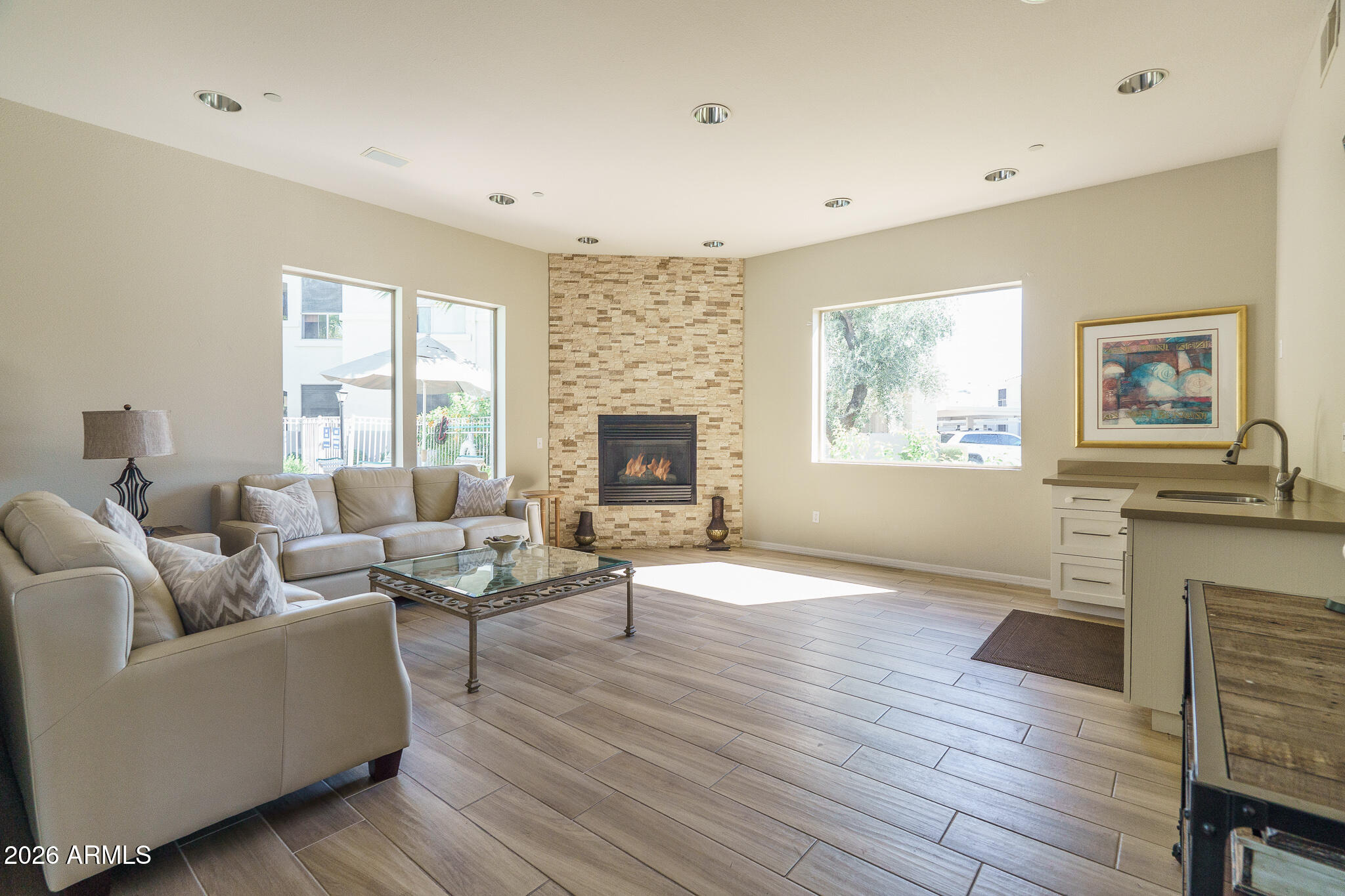 9550 E THUNDERBIRD Road 150