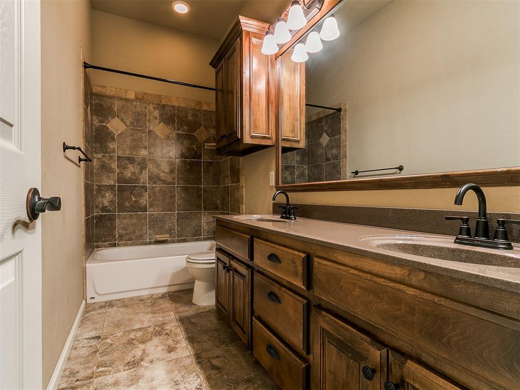 8609 NW 111th Street