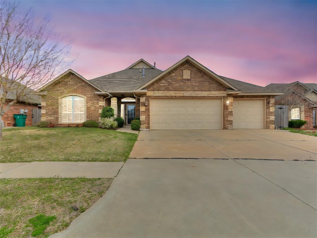 8609 NW 111th Street