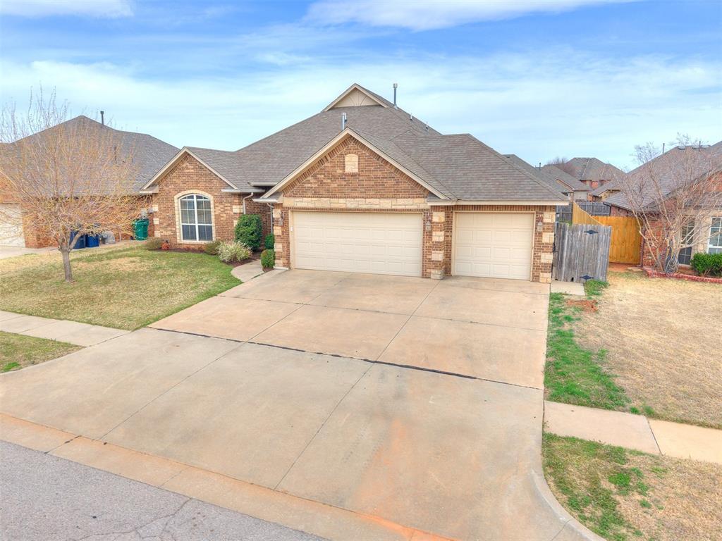 8609 NW 111th Street