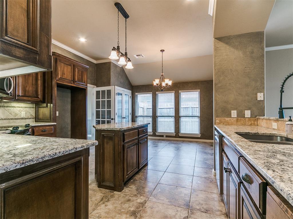 8609 NW 111th Street