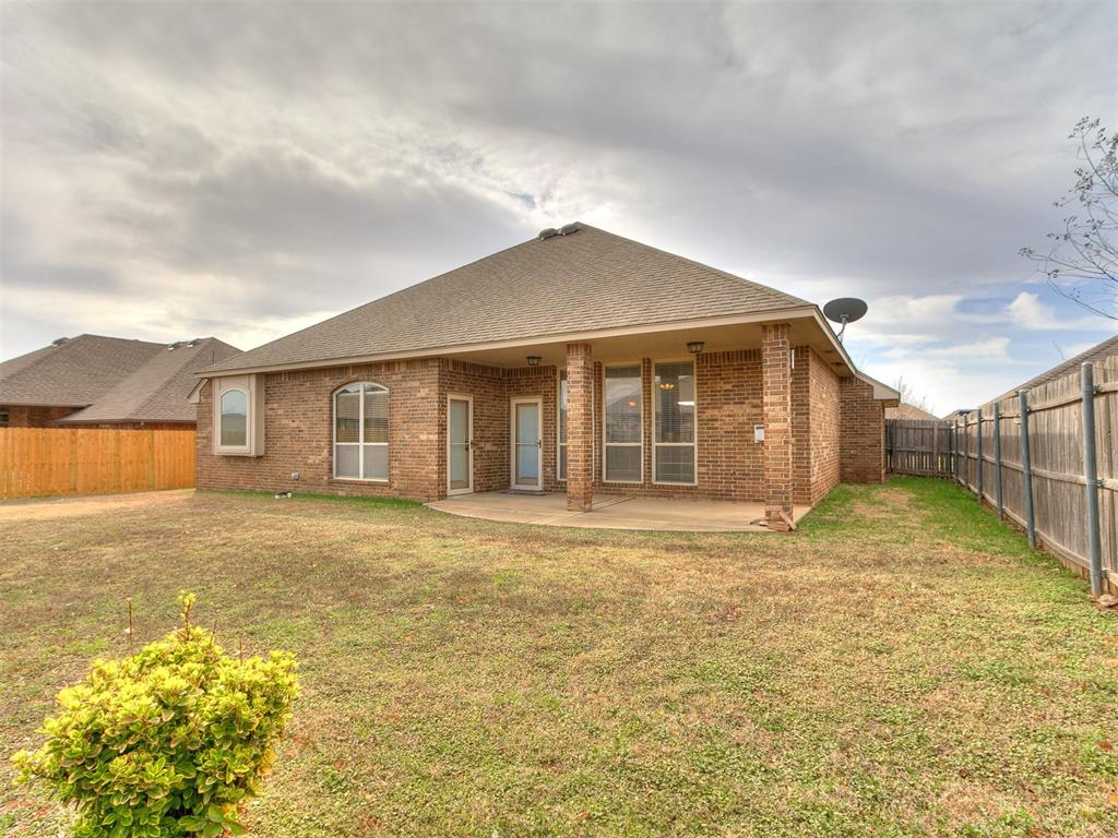 8609 NW 111th Street