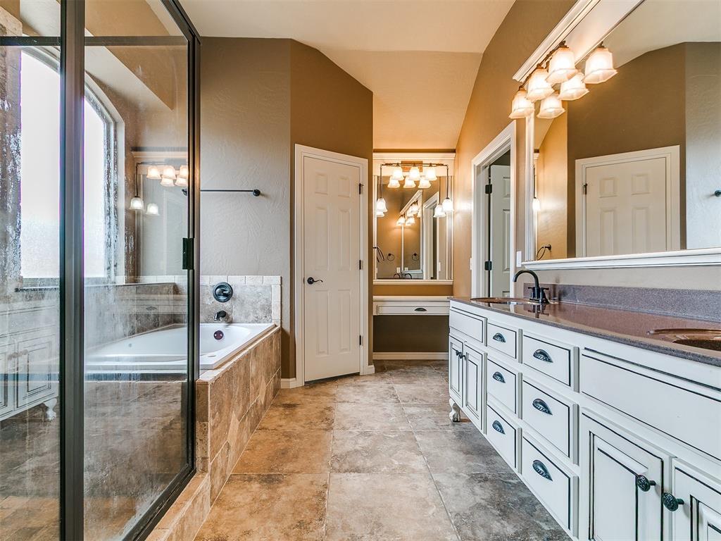 8609 NW 111th Street