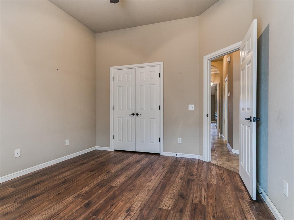 8609 NW 111th Street