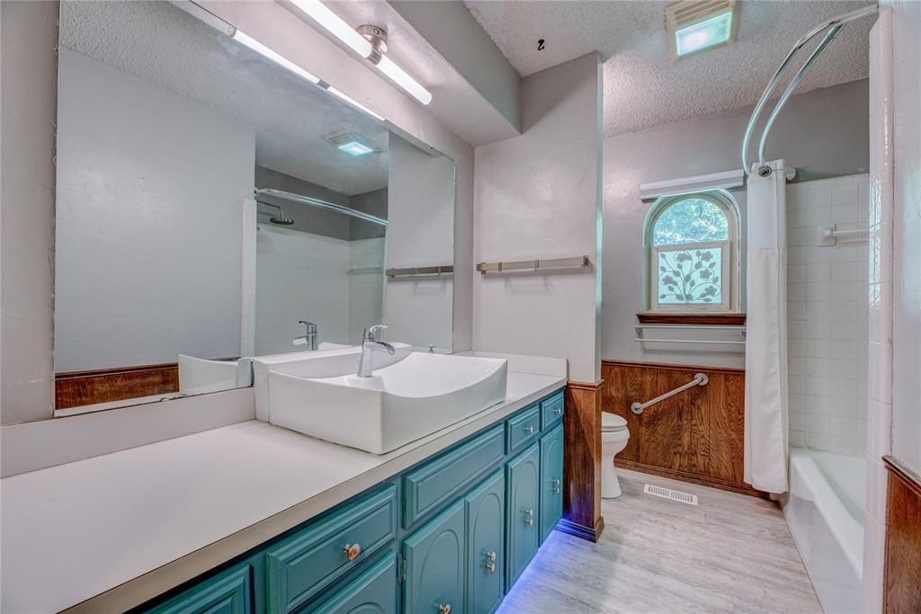 6405 Hidden Hills Drive