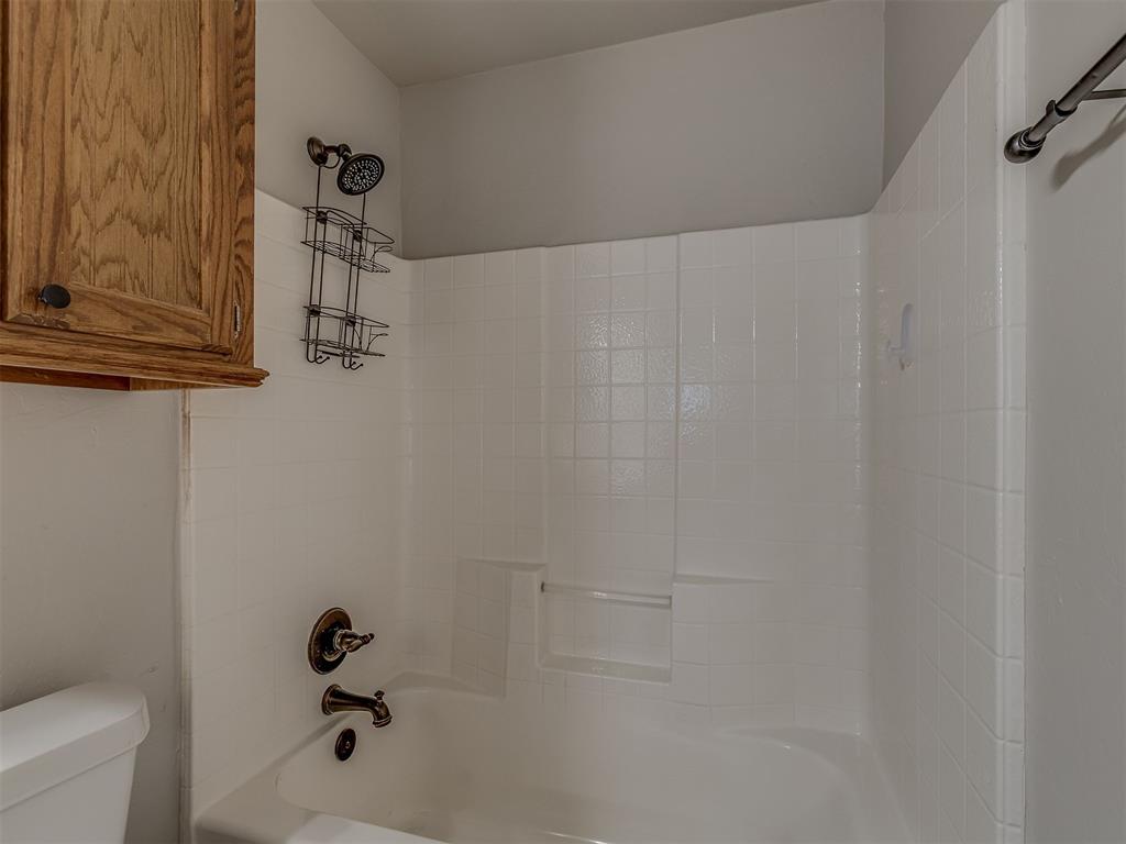 3800 Kensington Drive