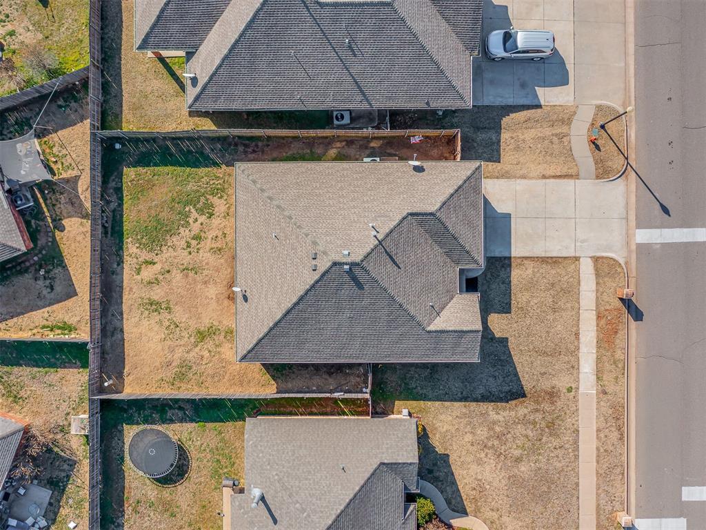 3800 Kensington Drive