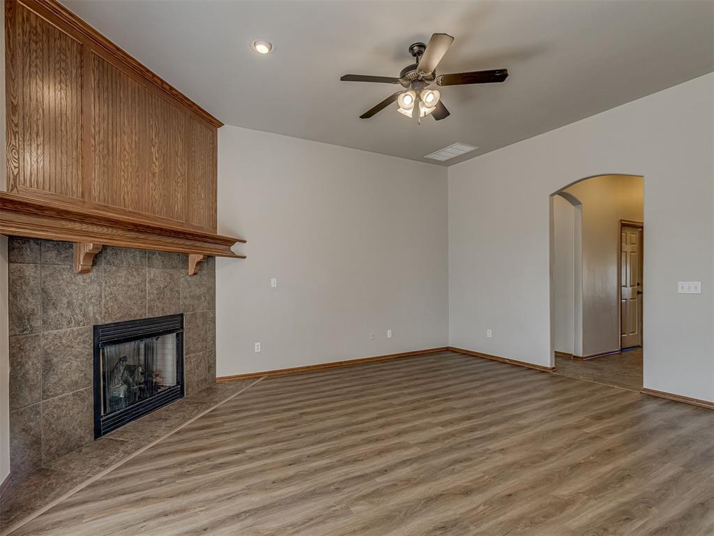 3800 Kensington Drive