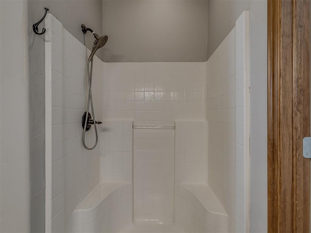 3800 Kensington Drive