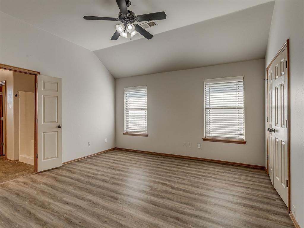 3800 Kensington Drive