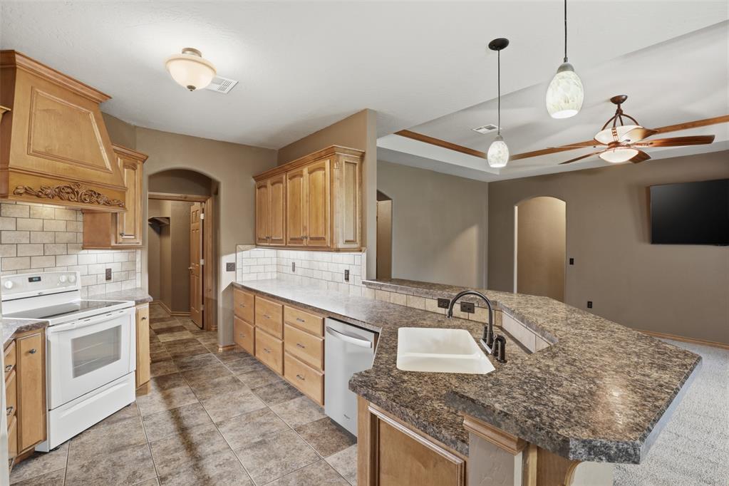 1803 River Ridge Lane