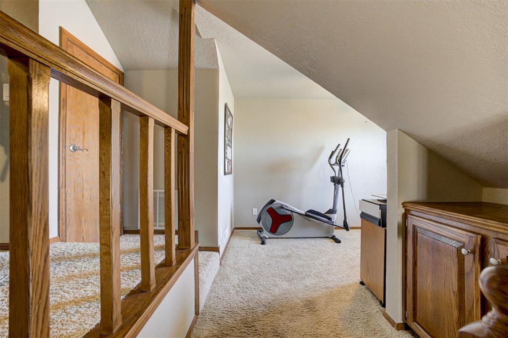 9515 Lake Drive