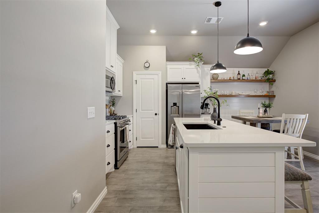 3200 Open Prairie Trail