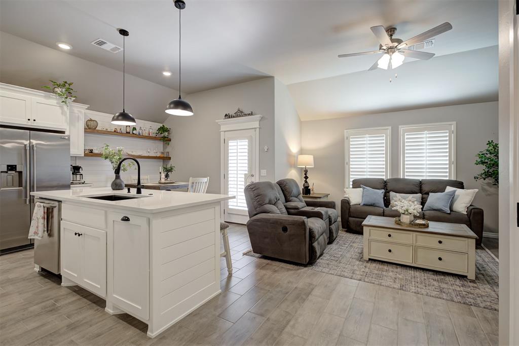 3200 Open Prairie Trail