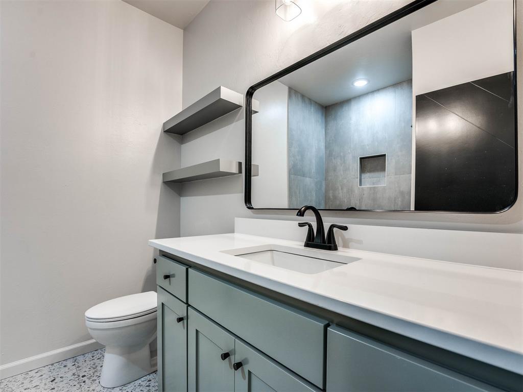 14301 Village Trail
