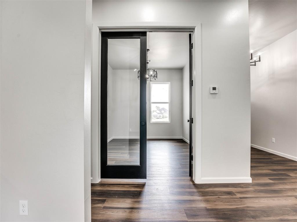 14301 Village Trail