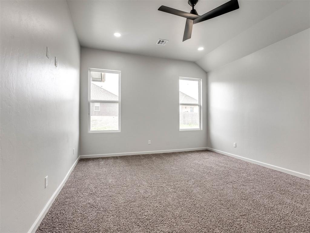 14301 Village Trail