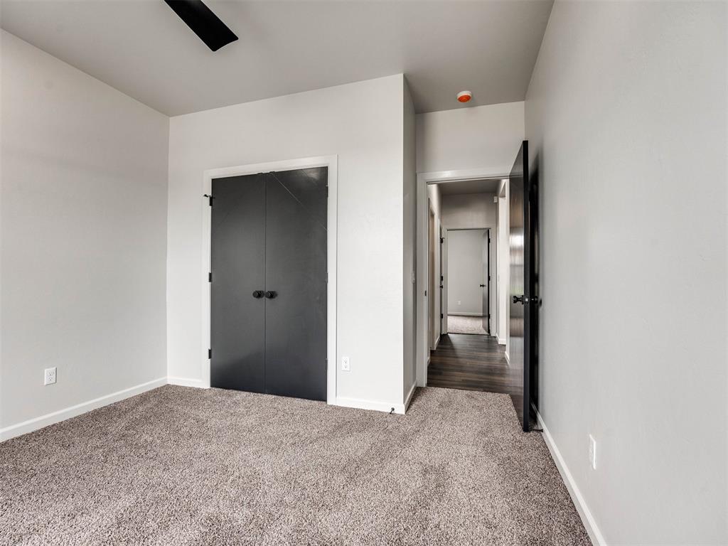 14301 Village Trail