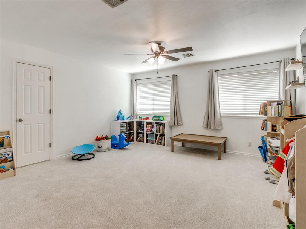 300 Hamptonridge Road