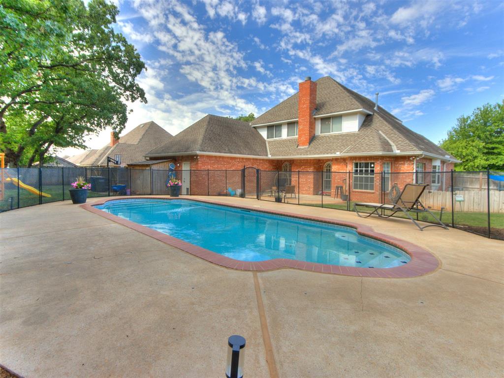 300 Hamptonridge Road