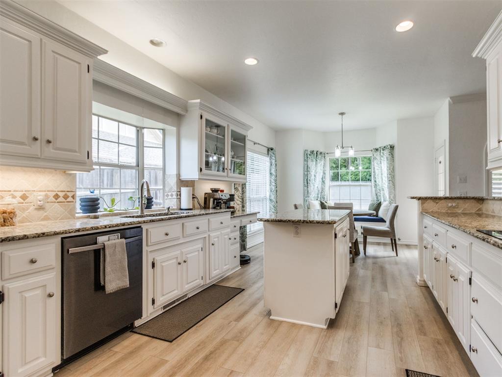 300 Hamptonridge Road