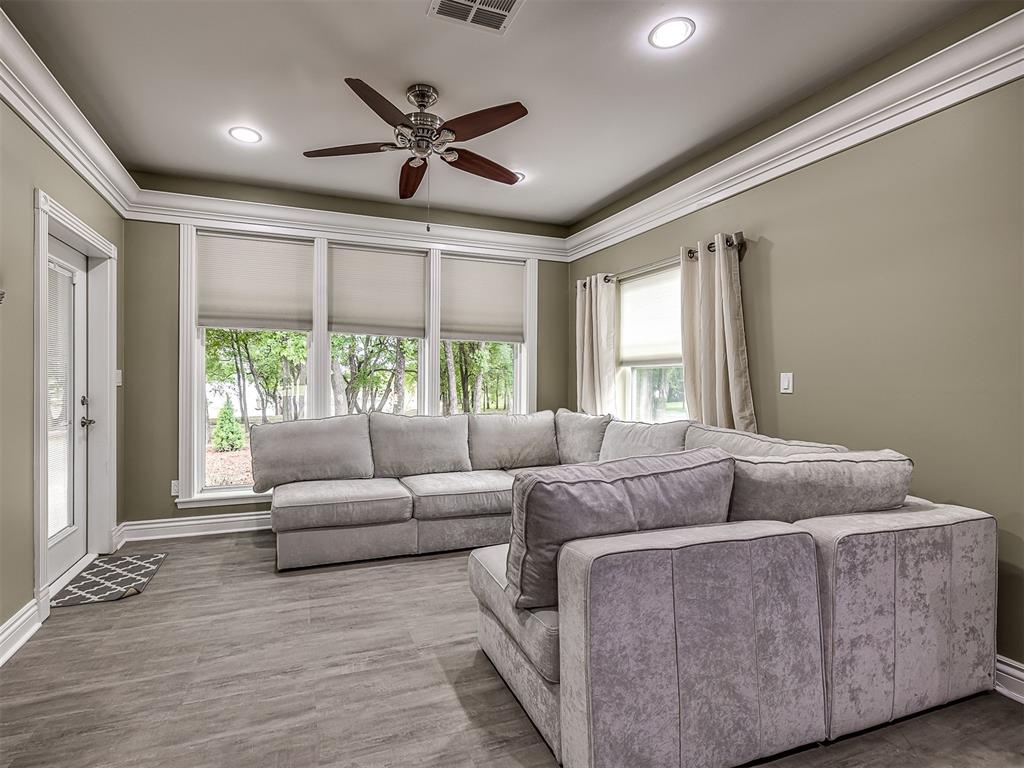 47 Falcon Nest Road