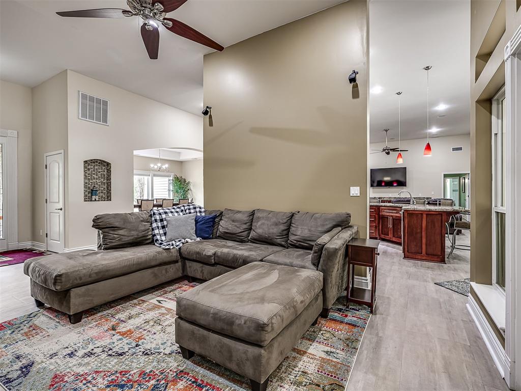 47 Falcon Nest Road