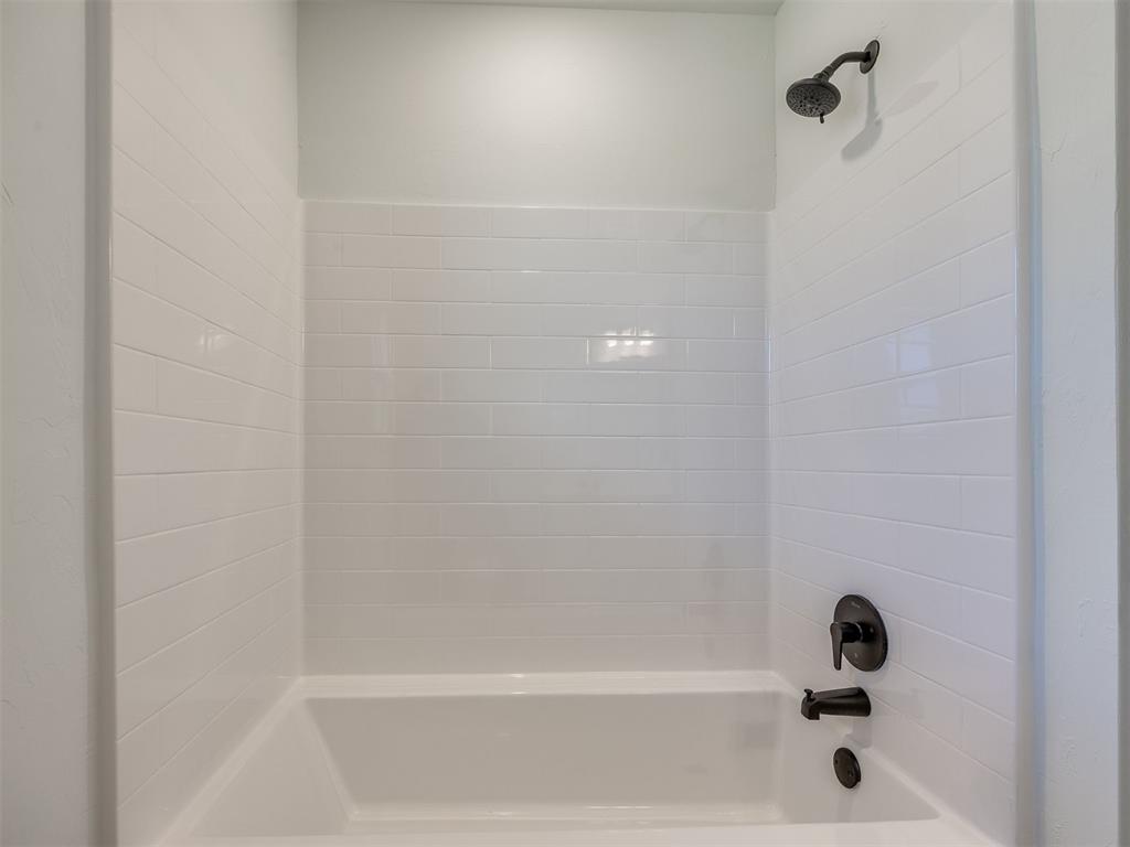 1025 SE 16th Terrace