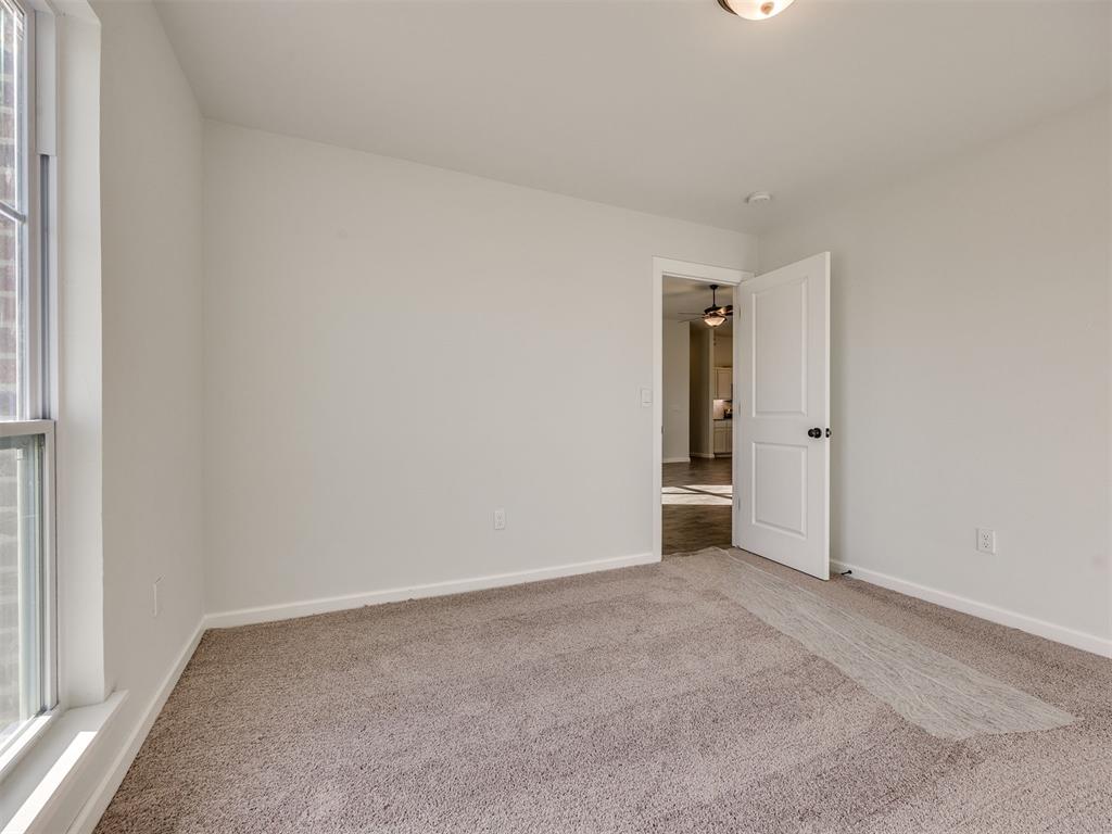 1025 SE 16th Terrace