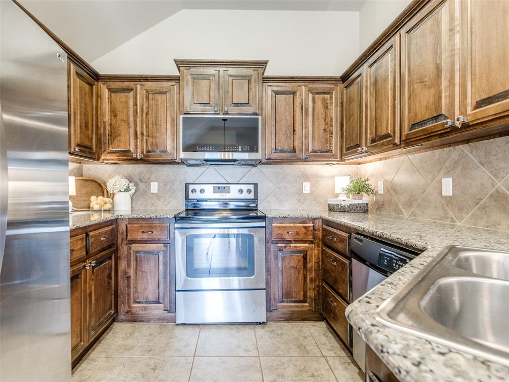 11112 SW 38th Circle