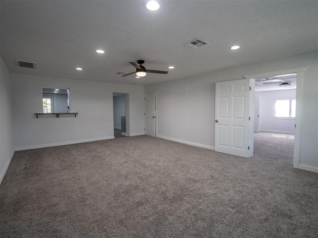 420 W Johnson Street